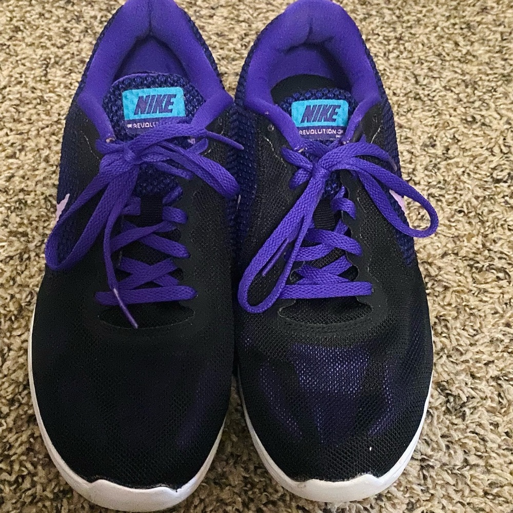 Women’s Nike Revolution 3 Purple Running Shoes 2016 Size 8.5 819303-010 - Picture 3 of 8